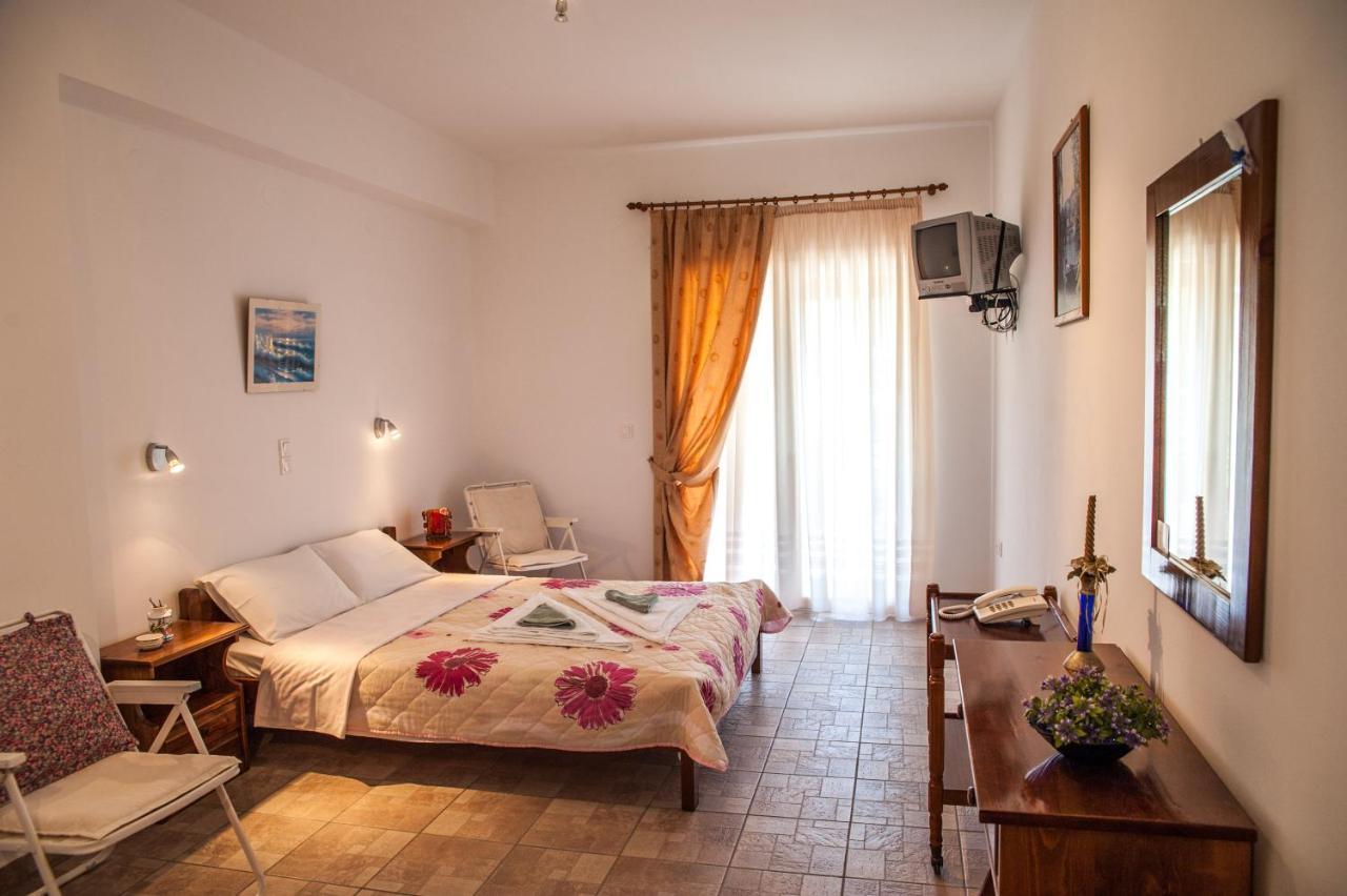 Thimios Rooms Keramiai Bagian luar foto