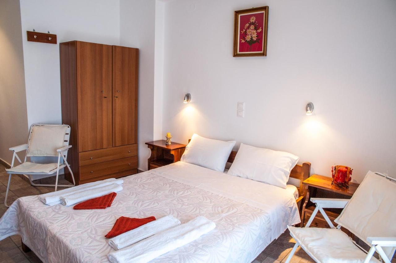 Thimios Rooms Keramiai Bagian luar foto